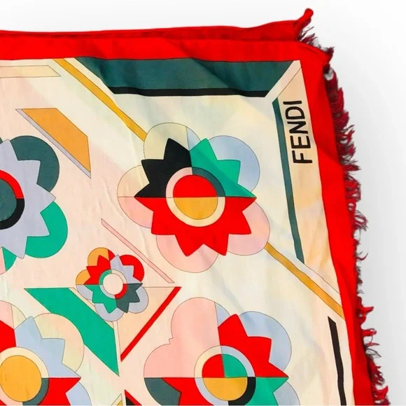 Fendi Flowerland Shawl Wrap Scarf Floral Print Multicolor Holiday Gift Ready - Picture 3 of 6